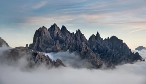 Budowa domu - Kluczowe etapy i wskazówki dla przyszłych inwestorów